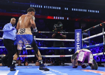 Shakur Stevenson the Newark King stops Yoshino in 6