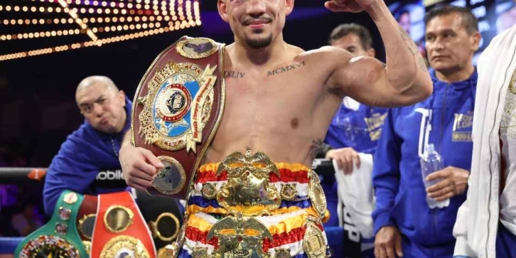 Terrific Teo! Lopez dethrones Taylor to annex WBO junior welterweight title showdown