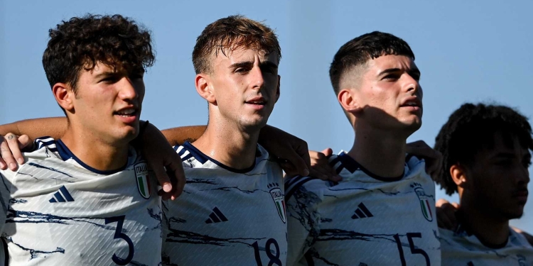 Discouraged and wounded Italy left with just one chance to survive