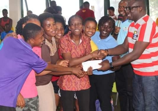 Female Black Loopers receive winning bonuses for WTTC bronze medal feat