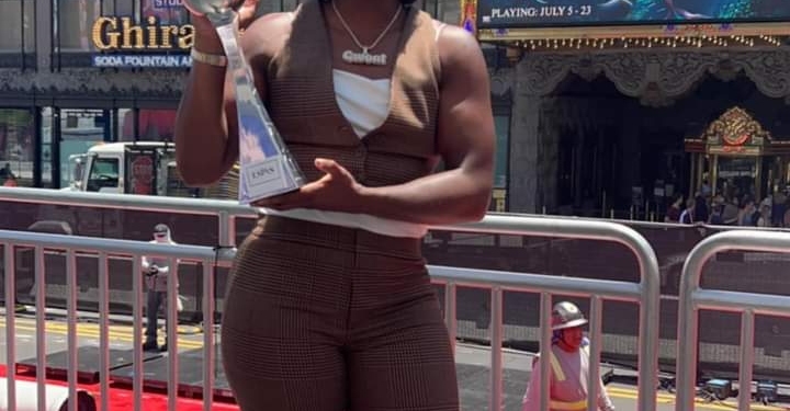 Claressa Shields becomes first woman to win ‘Best Boxer’ ESPYs title