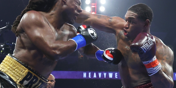 Jared Anderson grabs decision over Charles Martin in Toledo homecoming