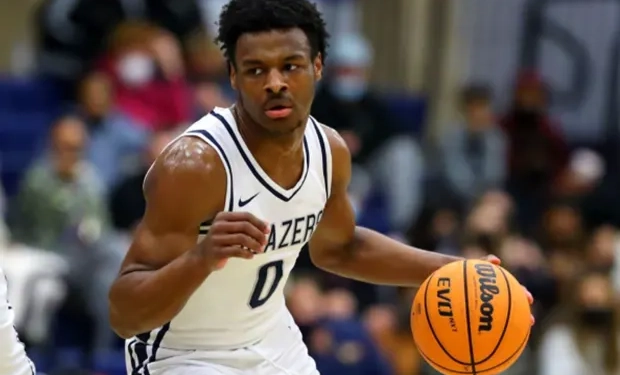 Bronny James, No. 19 recruit in 2023, commits to USC