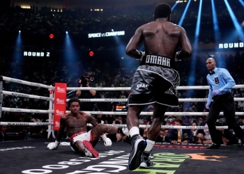 Crawford batters Spence, stops him in 9 to become undisputed welterweight champ