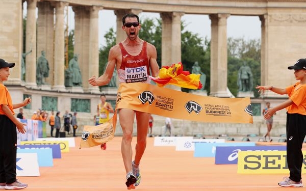 Martin takes first gold in Budapest with heroic 20km race walk triumph