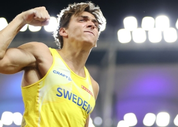Duplantis soars to second pole vault gold in Budapest