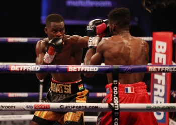 Joshua Buatsi retained his WBA-International belt with an impressive KO against Dos Santos