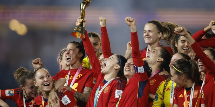 Sweden pip Spain to the summit in latest FIFA women’s world ranking