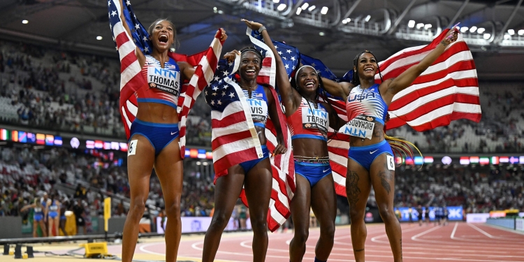 Treble for Lyles and a relay championship record on night when Kipyegon and Duplantis shine