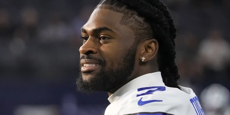 Cowboys star CB Trevon Diggs tears ACL in practice, to miss rest of season