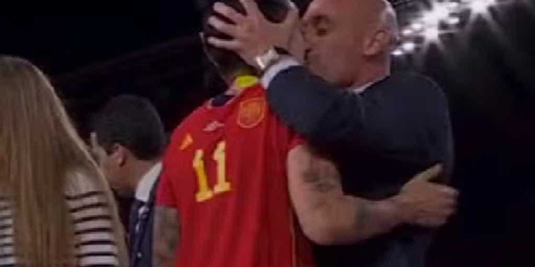 Hermoso “did not consent” to the Rubiales kiss, Spanish football federation says she “lied”, 81 players go on strike