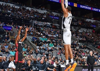 Wembanyama already setting a tone for his rookie NBA season with the Spurs