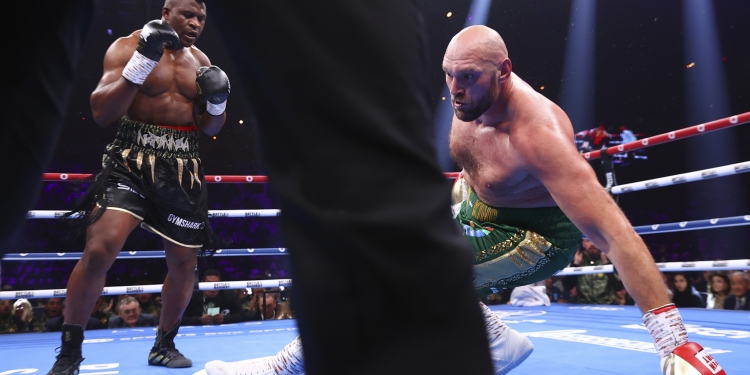Tyson Fury beats Francis N’gannou by split points despite suffering KD
