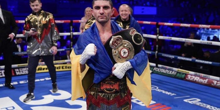 Dalakian-Akui on 15 November in Kokugikan