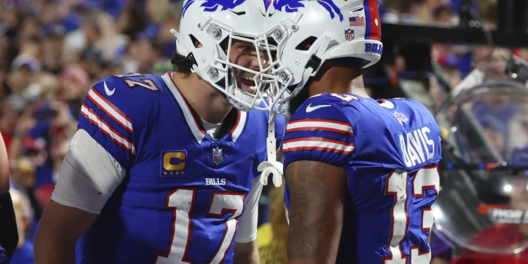 Josh Allen gets Bills off to fast start in 24-18 win over Buccaneers