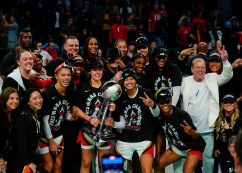 Las Vegas Aces close out New York Liberty in Game 4, become first in 21 years to defend WNBA crown