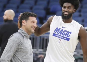 Phoenix Mercury hire longtime NBA assistant Nate Tibbetts as coach