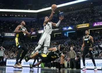 Giannis scores 54 points, but Haliburton, Pacers rally to beat Bucks