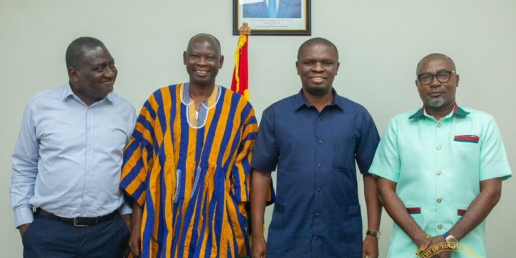 Sports Minister meets new executives of Ghana Athletics