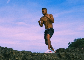 World title shot within reach for Aussie sensation Alex Winwood