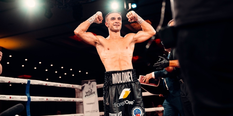 Andrew Moloney is back, wins WBO Global super flyweight title