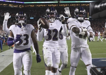 After hammering the 49ers, Lamar Jackson and the Ravens stand alone with the NFL’s best record