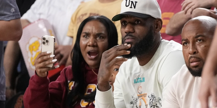 LeBron James says ‘moment was everything’ seeing son Bronny’s debut for USC