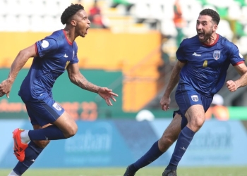 Cape Verde outclass Mozambique 3-0 to win group B with a game to spare