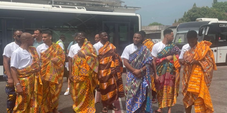 Black Stars land in Abidjan in colourful Ghanaian styled Kente