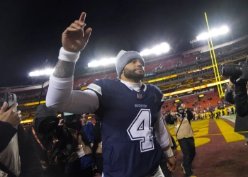 Bills, Cowboys were the NFL’s biggest winners in Week 18, securing the No. 2 seeds