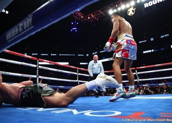 Munguia drops Ryder 4 times enroute to stoppage in 9, calls out Canelo