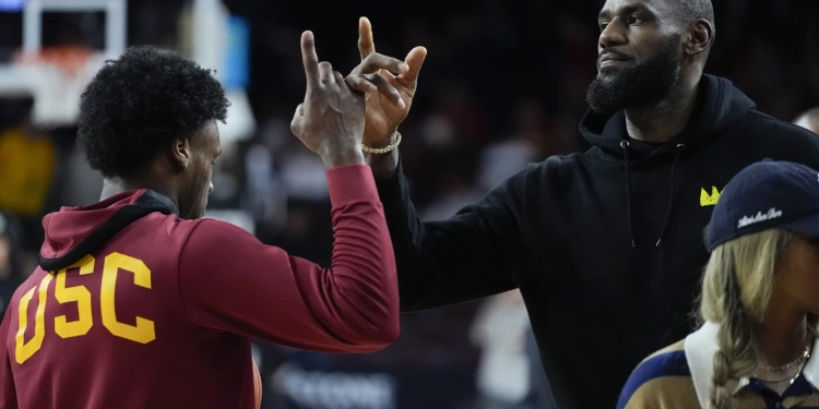 LeBron and Bronny James to appear in newly inked sports trading card deal with Fanatics