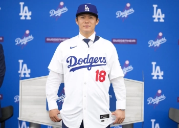Yamamoto’s contract with Dodgers includes 2 opt outs, but timing depends on elbow health
