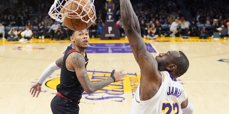 Russell and James dominate 4th quarter in Lakers’ 134-110 rout of Trail Blazers