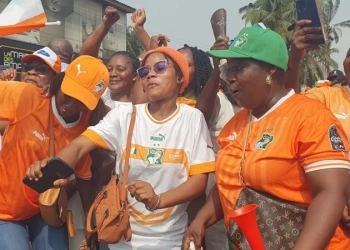 Ivory Coast football fans flock to see Abidjan victory parade