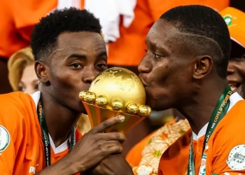 Ivory Coast and Nigeria players get cash, villas and honours