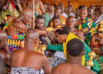 Stanley Nyantakyi presents LBO belt to Asantehene, receives blessings for mega fight show in Kumasi in May