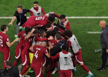 Holders Qatar one step away from title defence