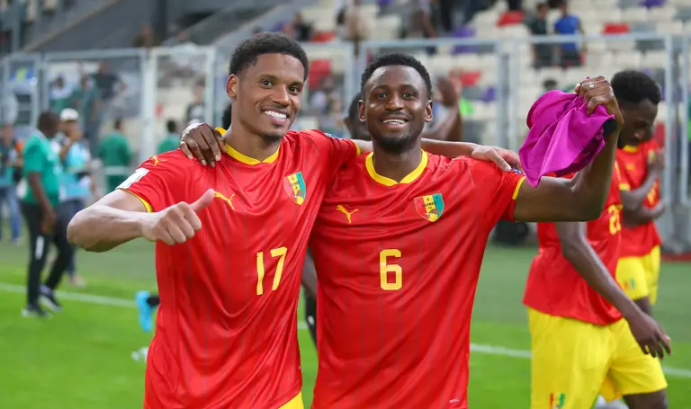 Guinea stun Algeria as Egypt, Ghana win