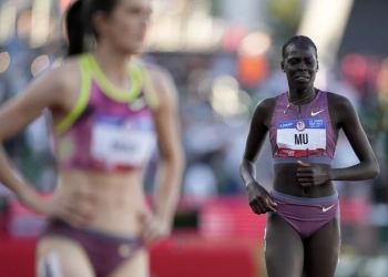 Athing Mu stumbles, falls in 800 meters and will not have chance to defend her Olympic title