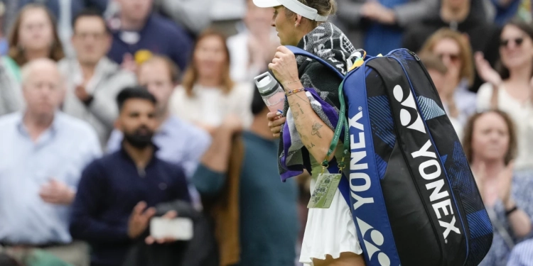 Marketa Vondrousova is the first defending women’s Wimbledon champ out in the first round since 1994