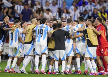 Argentina beat Ecuador on penalties to reach Copa America semi-final