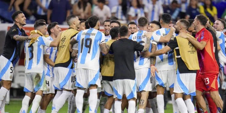 Argentina beat Ecuador on penalties to reach Copa America semi-final