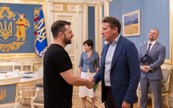 World Athletics President Coe meets President Zelenskyy of Ukraine