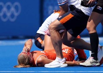 Blood, sweat and no tears – Joosje Burg and the example of the world’s best hockey team