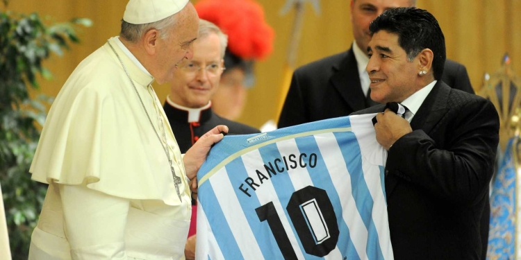 Pope Francis dies, he loved sport