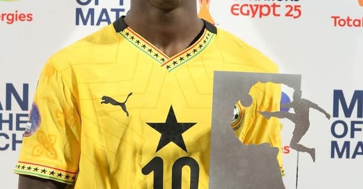 Ghana Olympic Committee pay courtesy call on NSA Director-General and two deputies