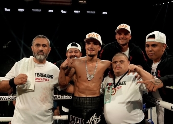 Brandon Figueroa outduels Joet González in WBA eliminator war