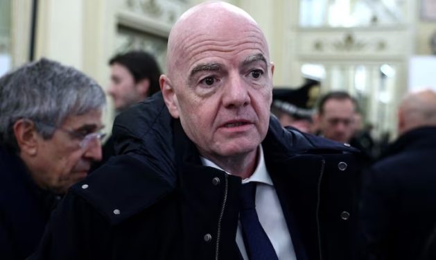 FIFA boss Infantino supports lifting ban on Russia
